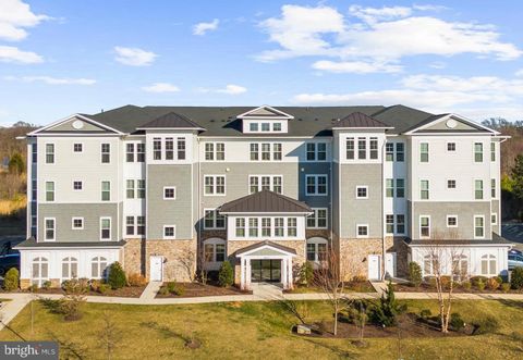 2000 HERONS NEST WAY 401 CHESTER MD 21619