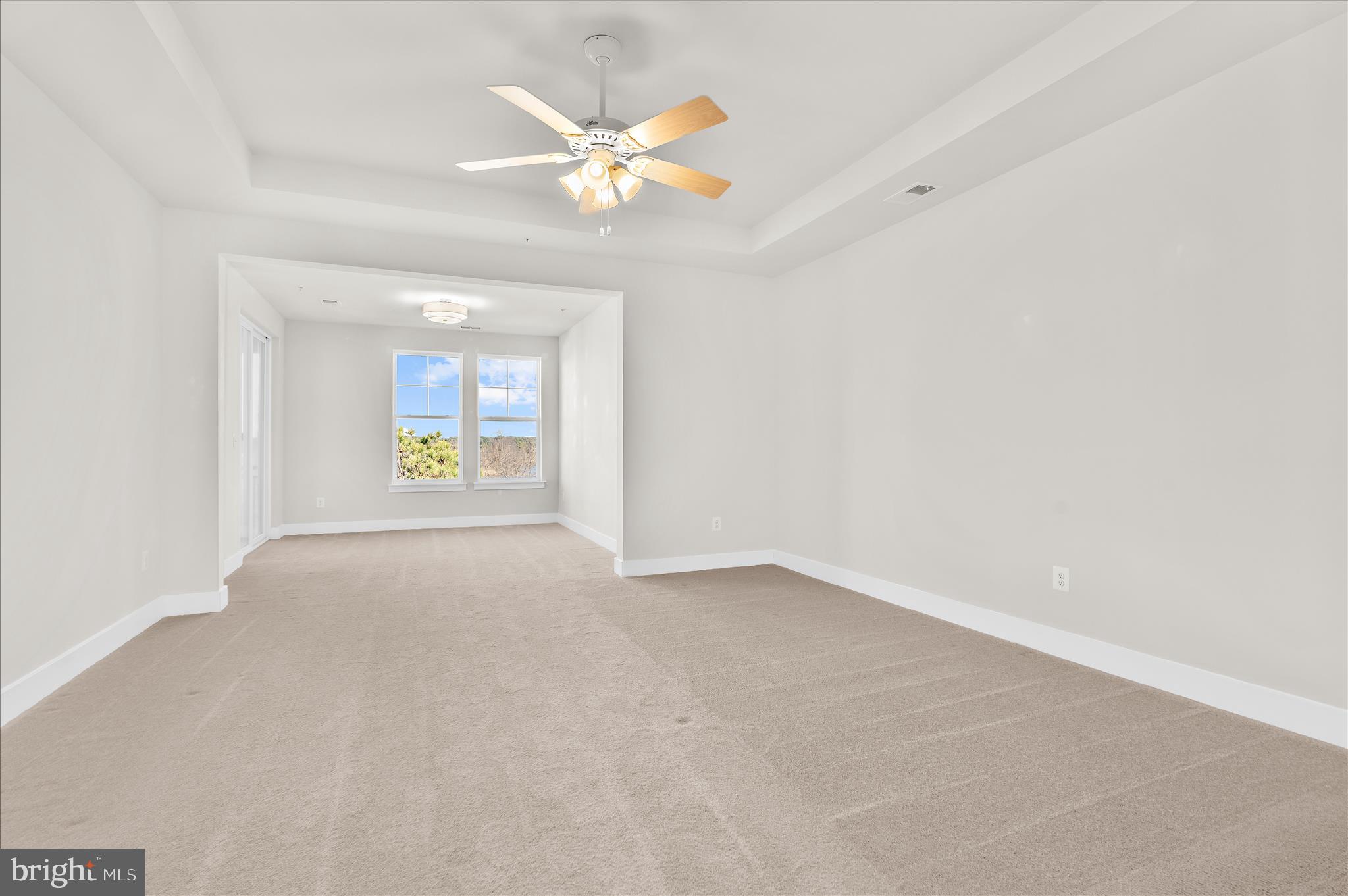 FOUR SEASONS AT KENT ISLAND - Residential