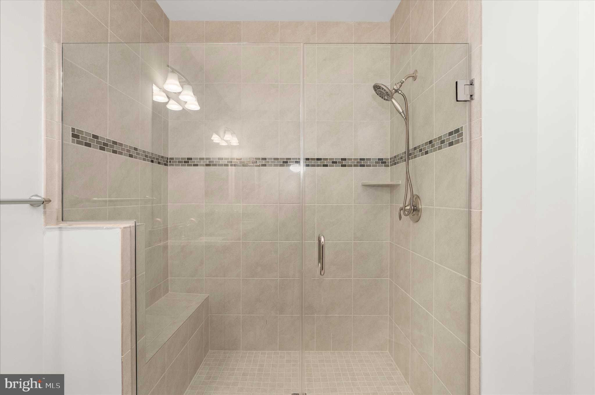 FOUR SEASONS AT KENT ISLAND - Residential