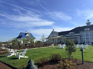 FOUR SEASONS AT KENT ISLAND - Residential