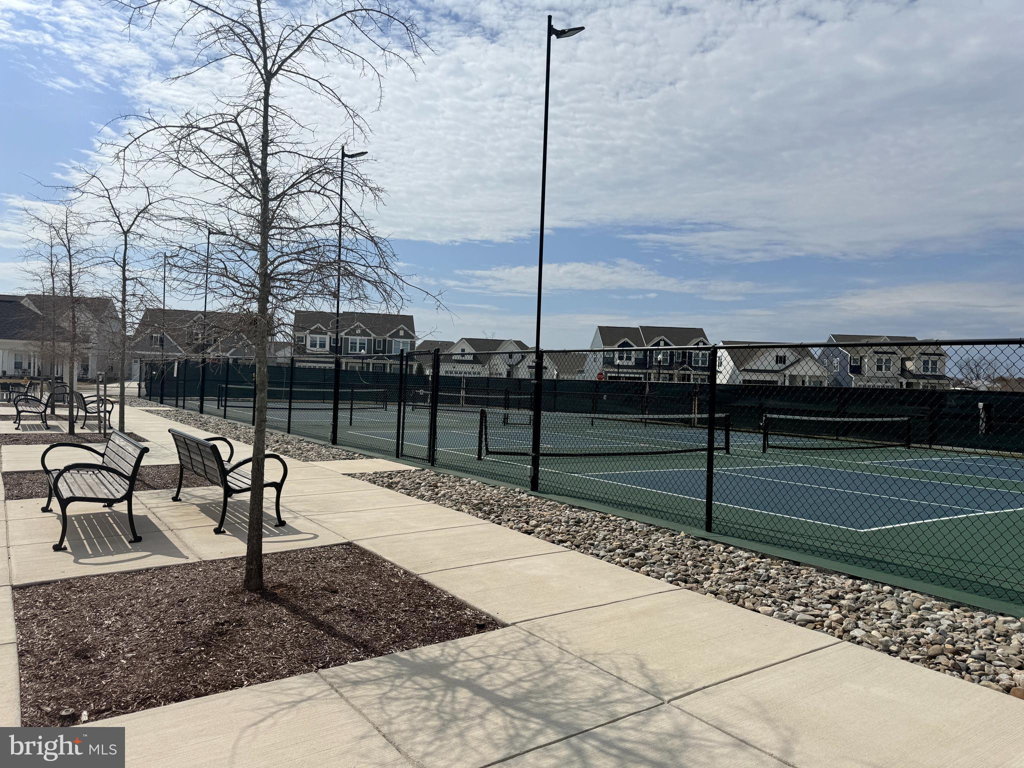 FOUR SEASONS AT KENT ISLAND - Residential