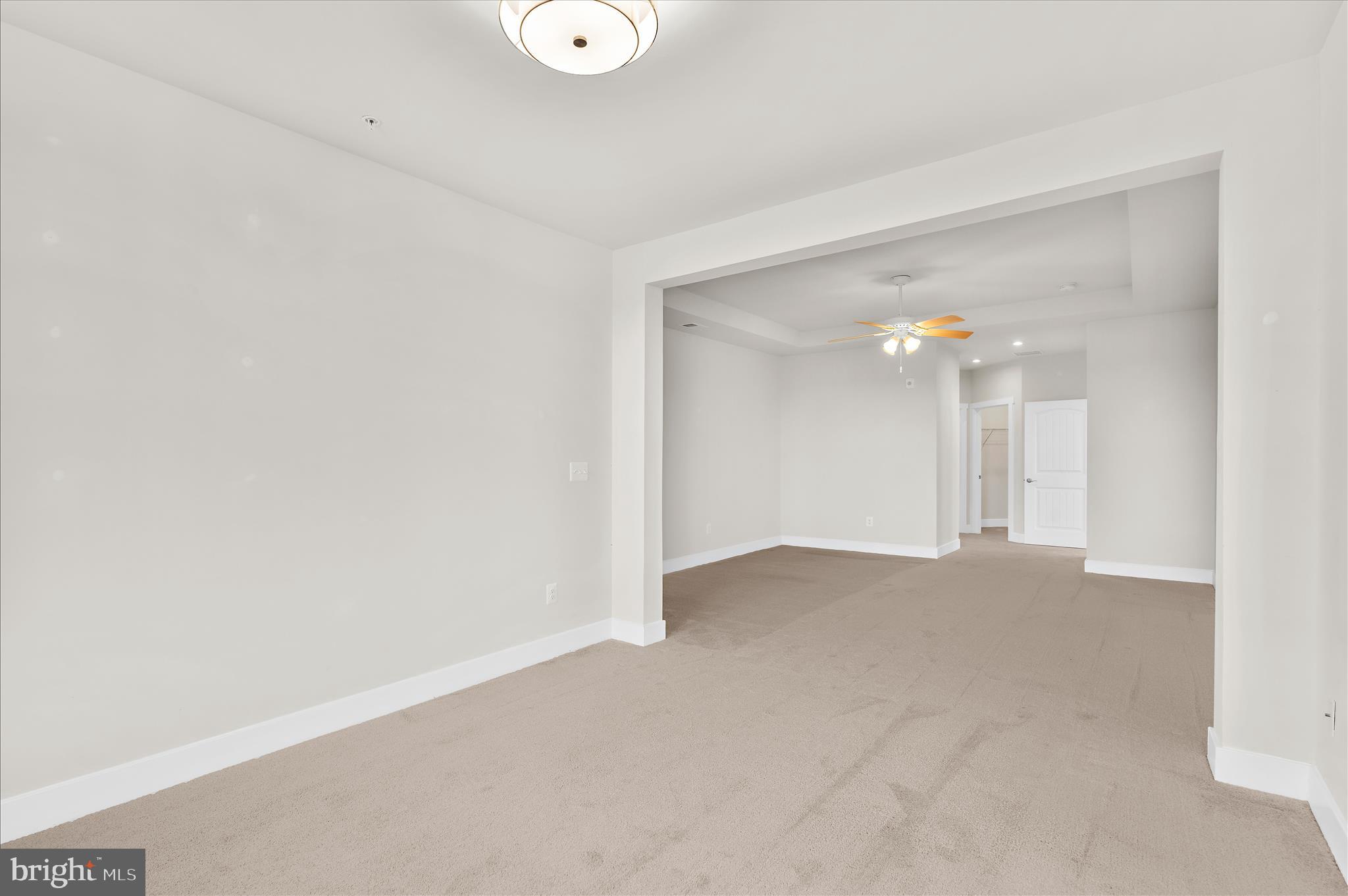 FOUR SEASONS AT KENT ISLAND - Residential