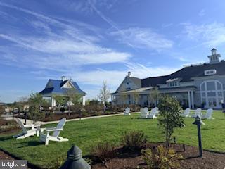 FOUR SEASONS AT KENT ISLAND - Residential