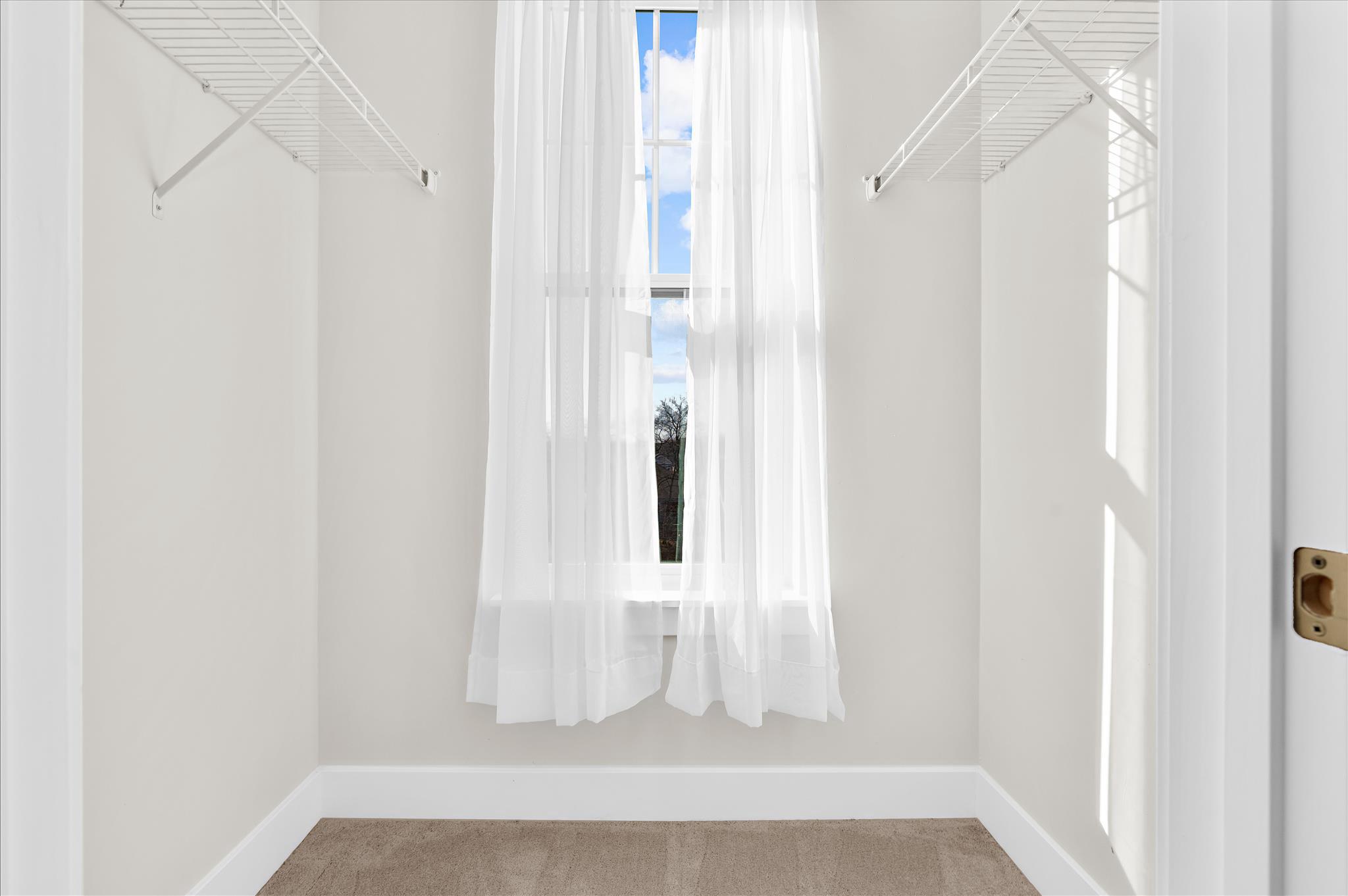 FOUR SEASONS AT KENT ISLAND - Residential