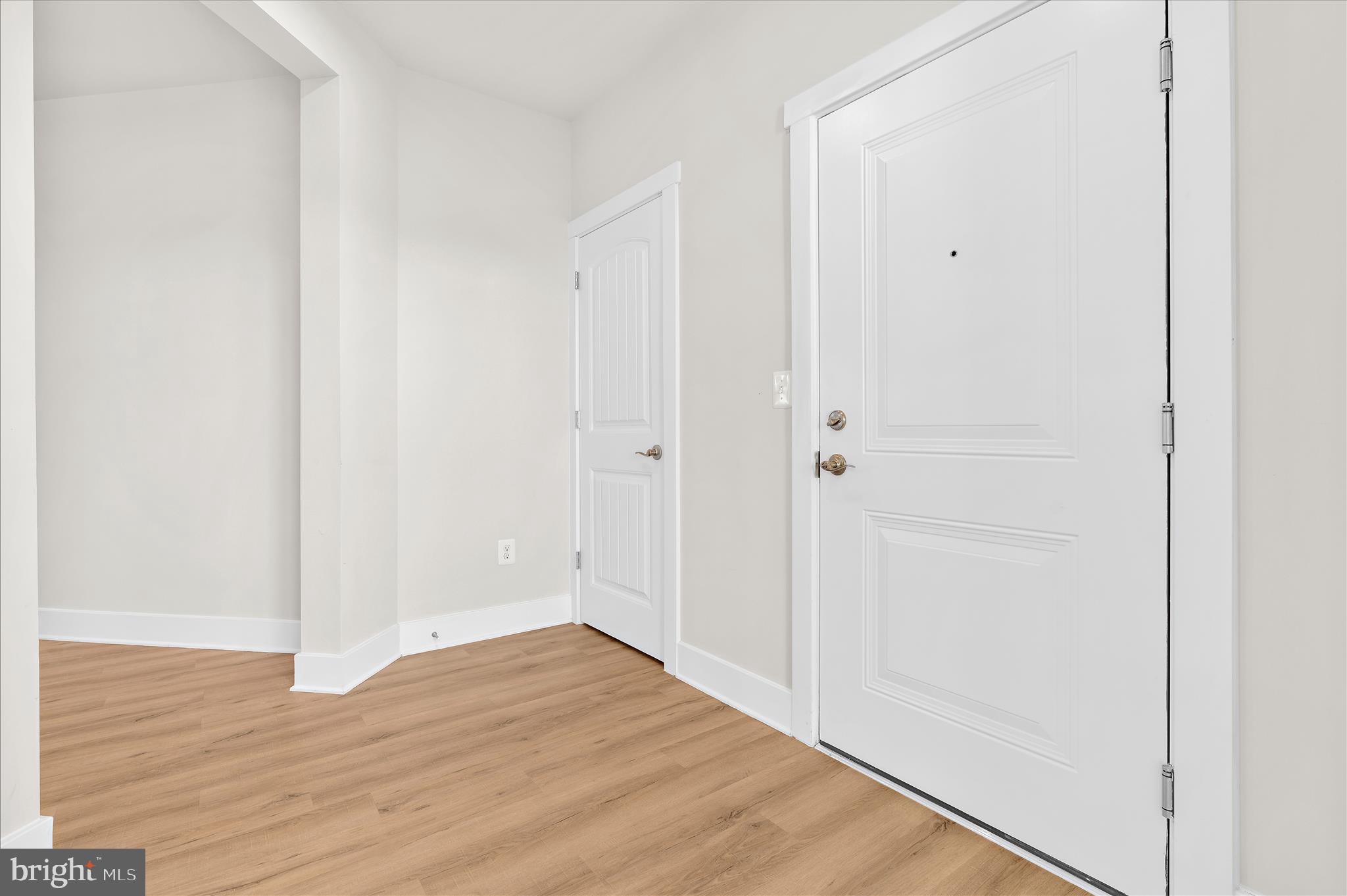 FOUR SEASONS AT KENT ISLAND - Residential