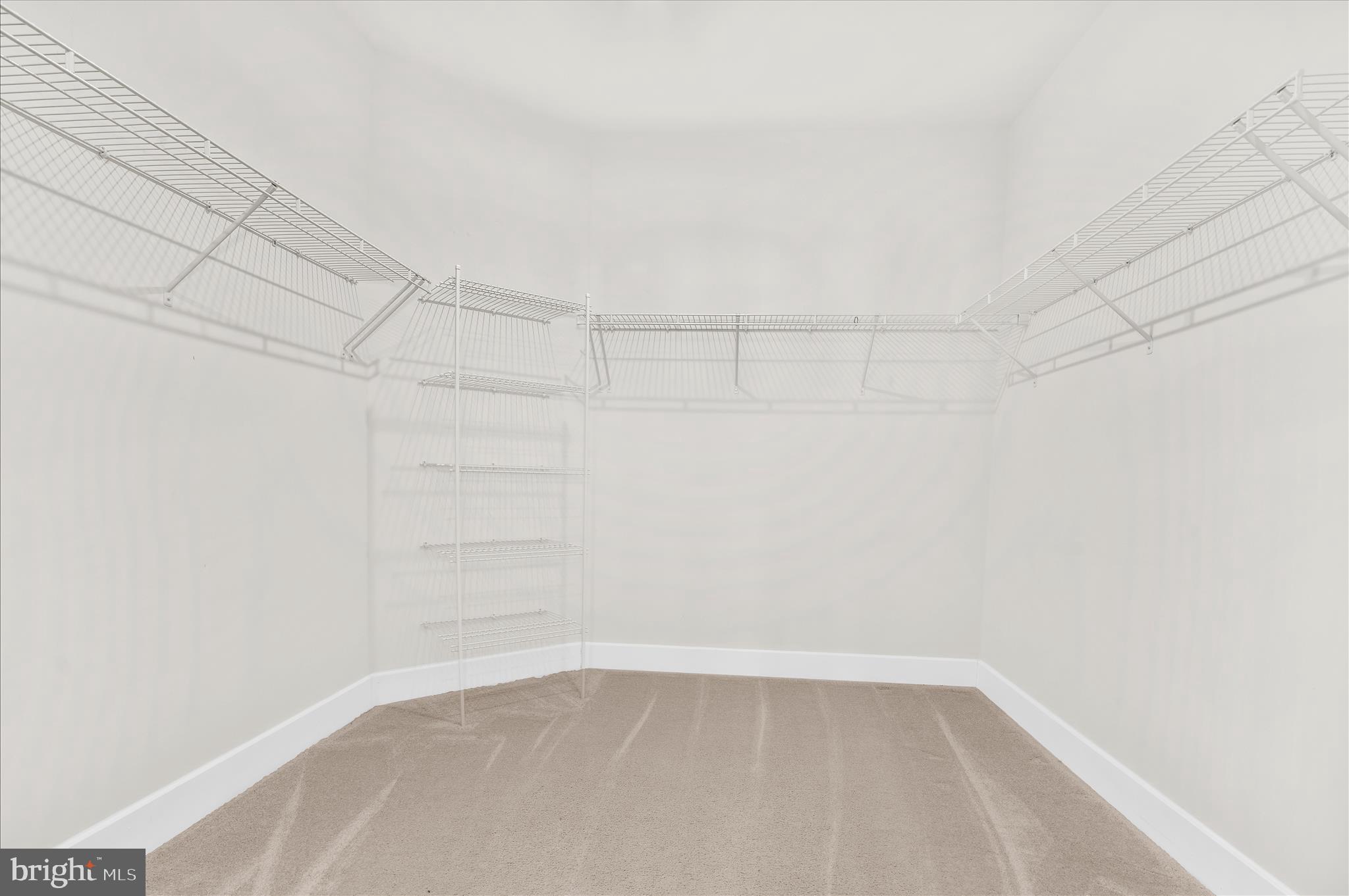 FOUR SEASONS AT KENT ISLAND - Residential