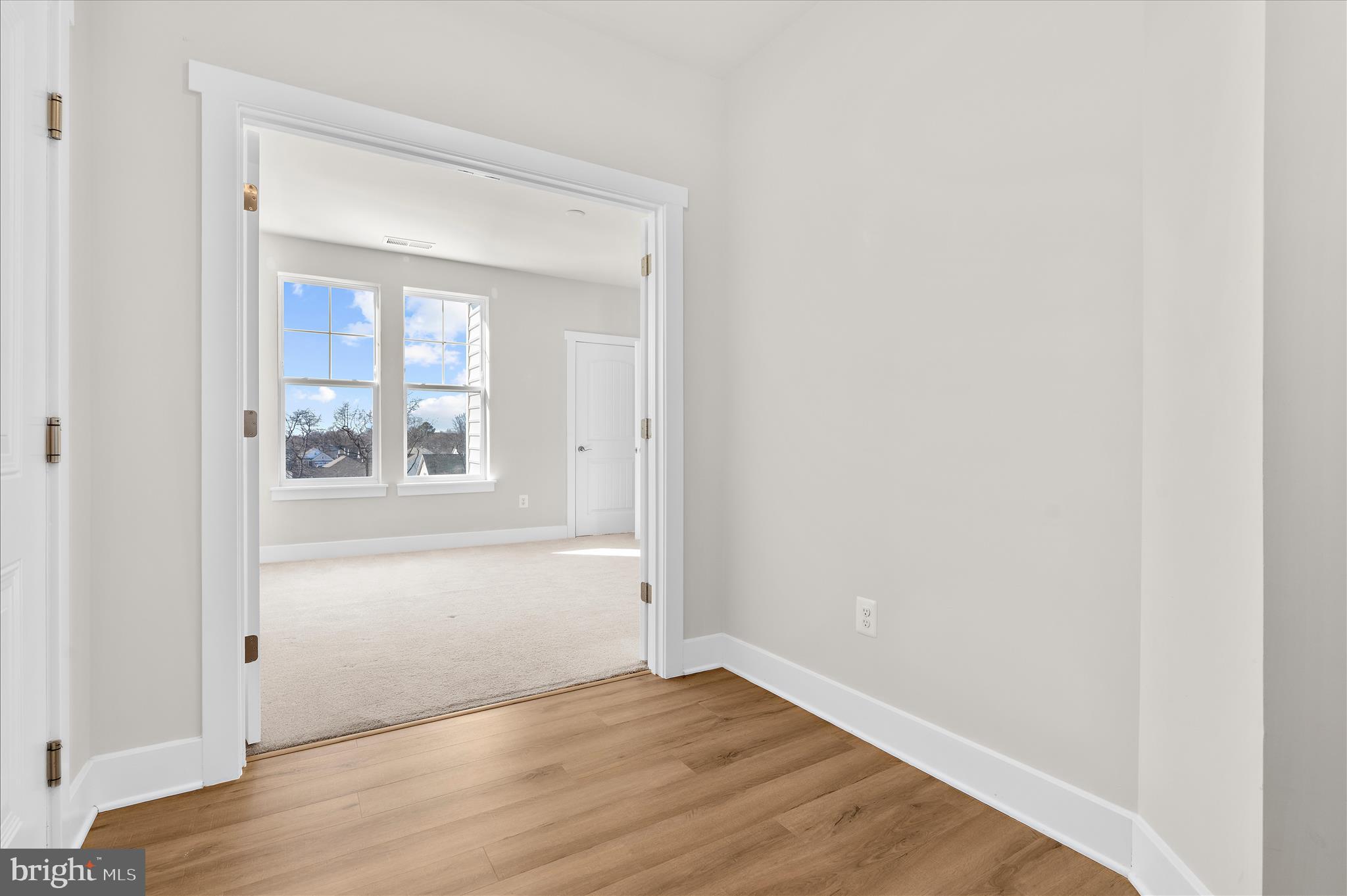 FOUR SEASONS AT KENT ISLAND - Residential