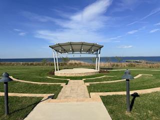 FOUR SEASONS AT KENT ISLAND - Residential