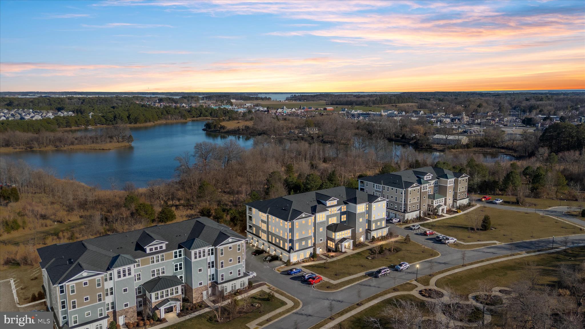 FOUR SEASONS AT KENT ISLAND - Residential