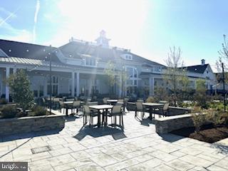 FOUR SEASONS AT KENT ISLAND - Residential