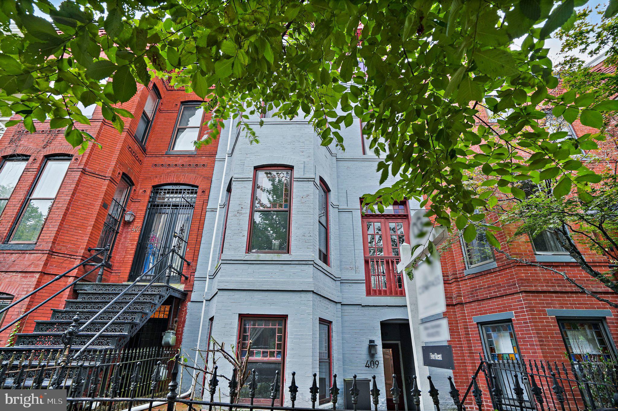 409 CONSTITUTION AVENUE NE 3
