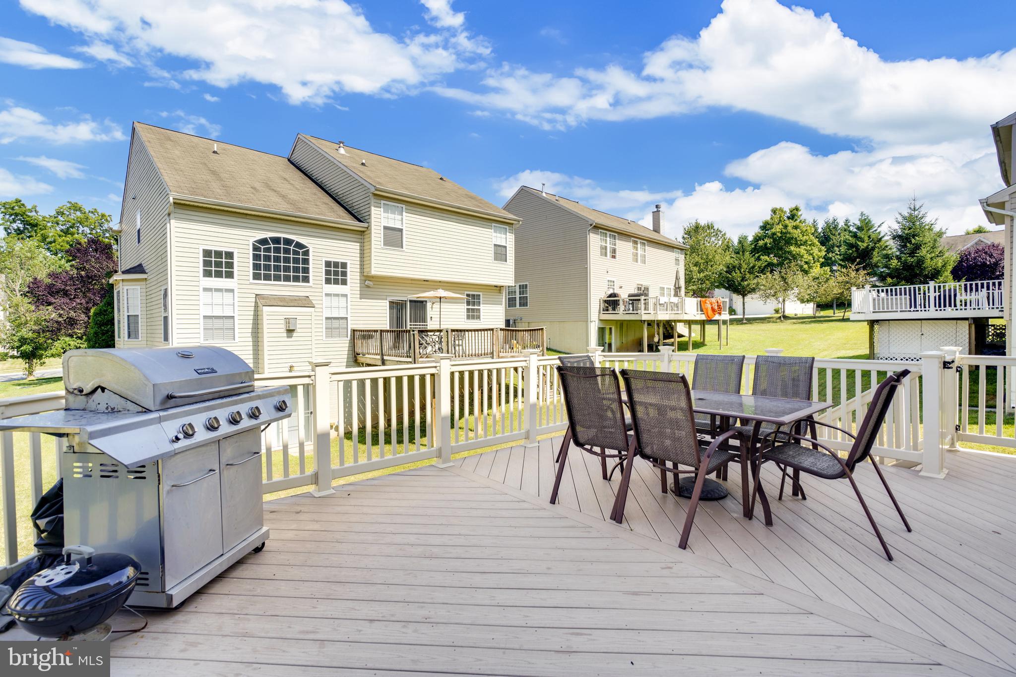 VILLAGES OF WINTERSET - Residential