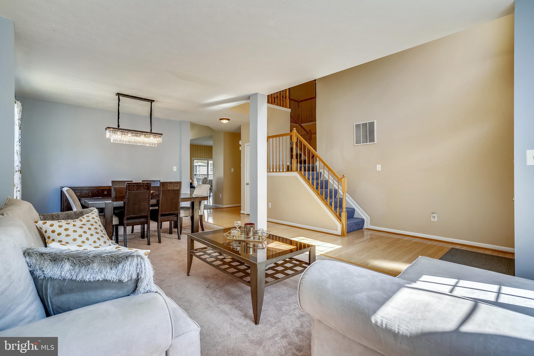 VILLAGES OF WINTERSET - Residential