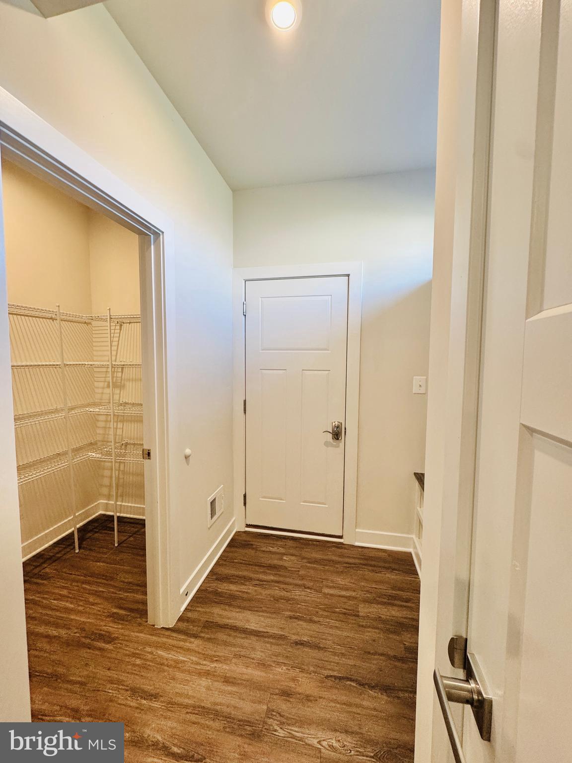 ONVILLE ESTATES - Residential Lease