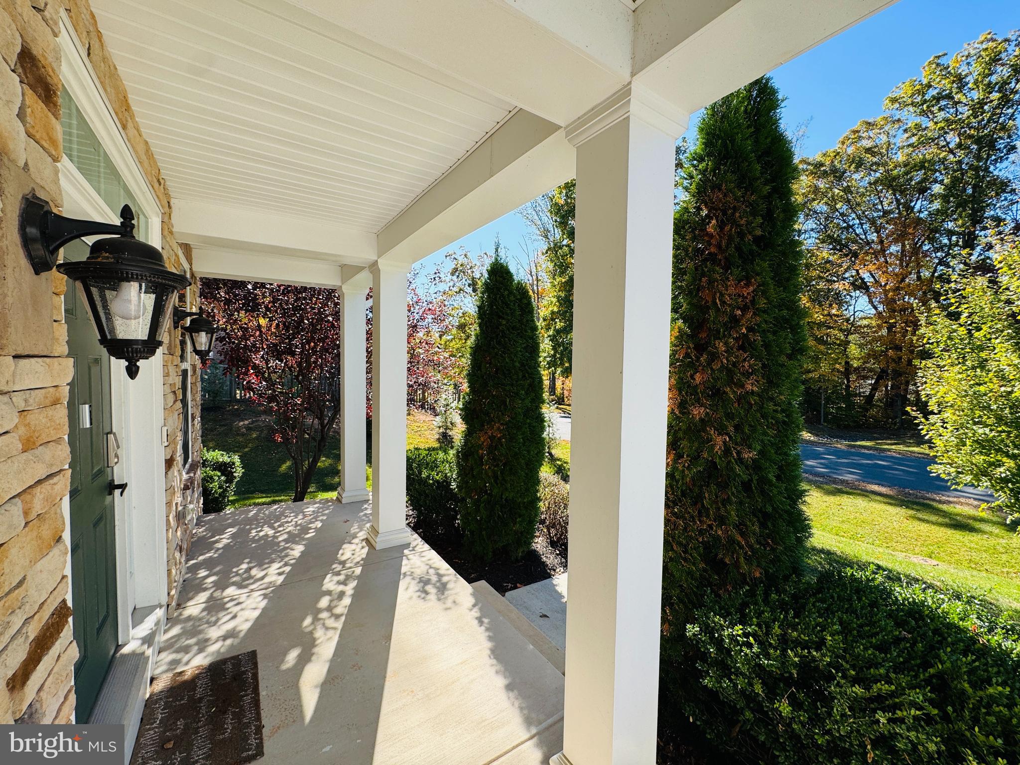 ONVILLE ESTATES - Residential Lease