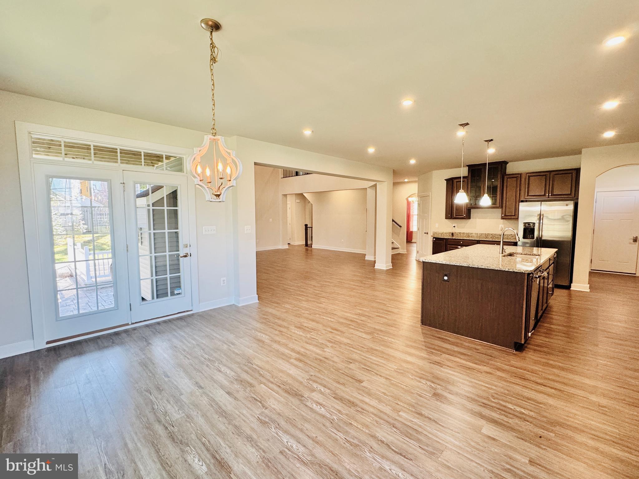 ONVILLE ESTATES - Residential Lease