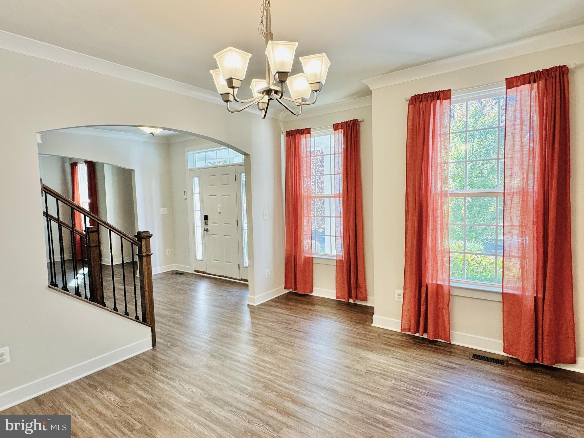 ONVILLE ESTATES - Residential Lease