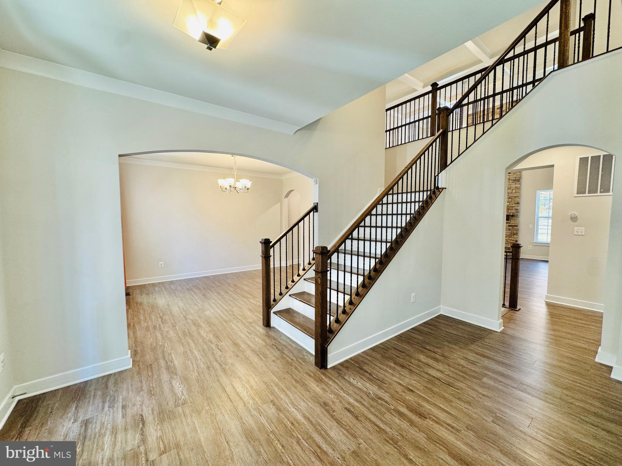 ONVILLE ESTATES - Residential Lease