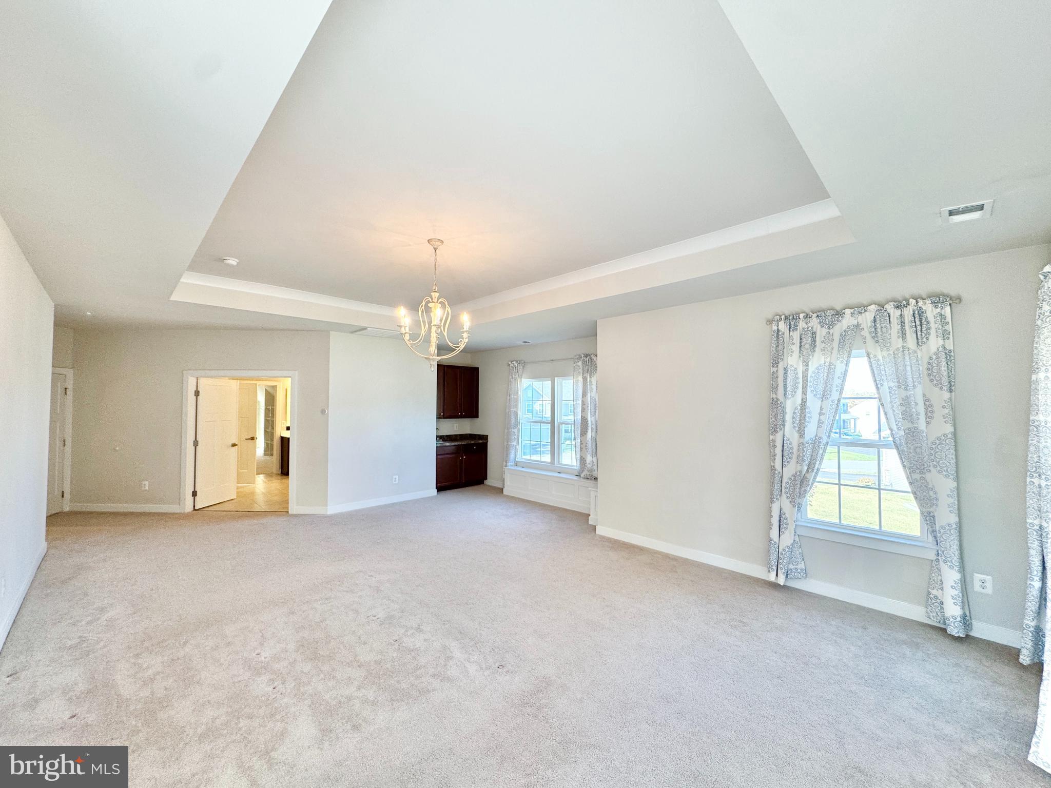 ONVILLE ESTATES - Residential Lease