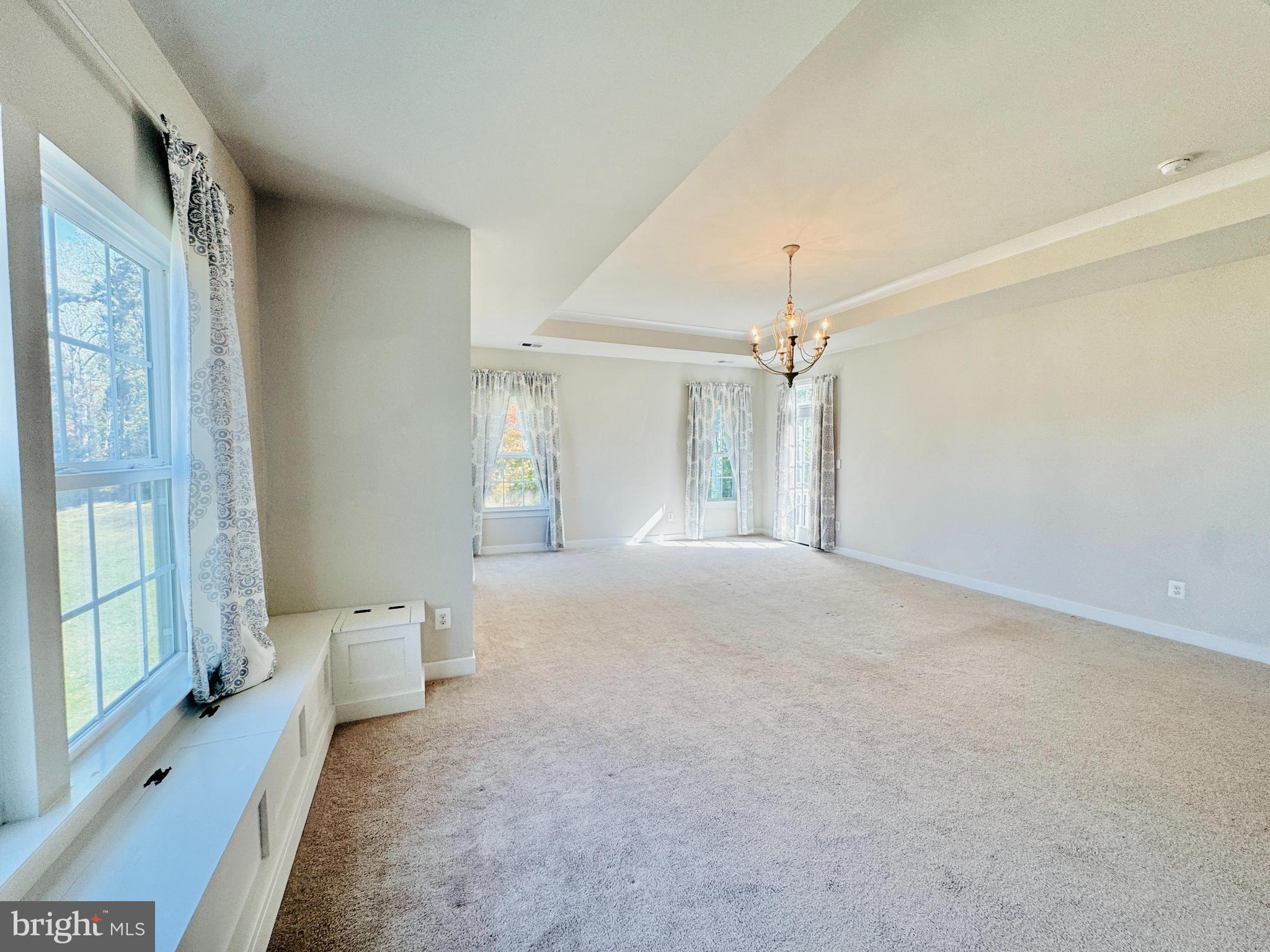 ONVILLE ESTATES - Residential Lease