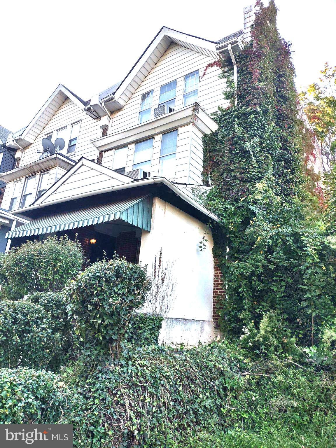 517 E CHELTEN AVENUE