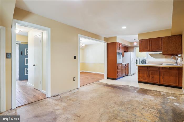 KENILWORTH AT BELAIR - Residential