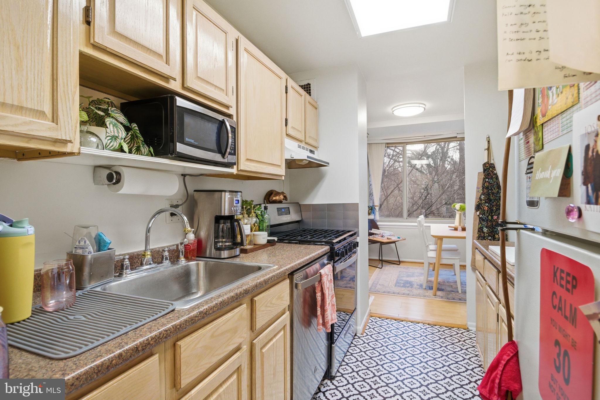 1210 N TAFT STREET N 205