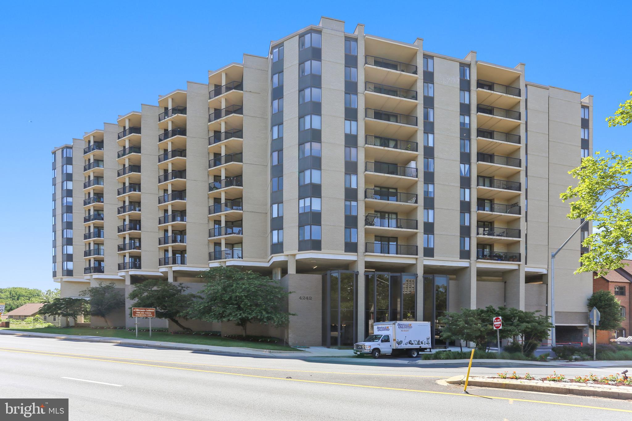 RIVERIA OF CHEVY CHASE - Residential Lease