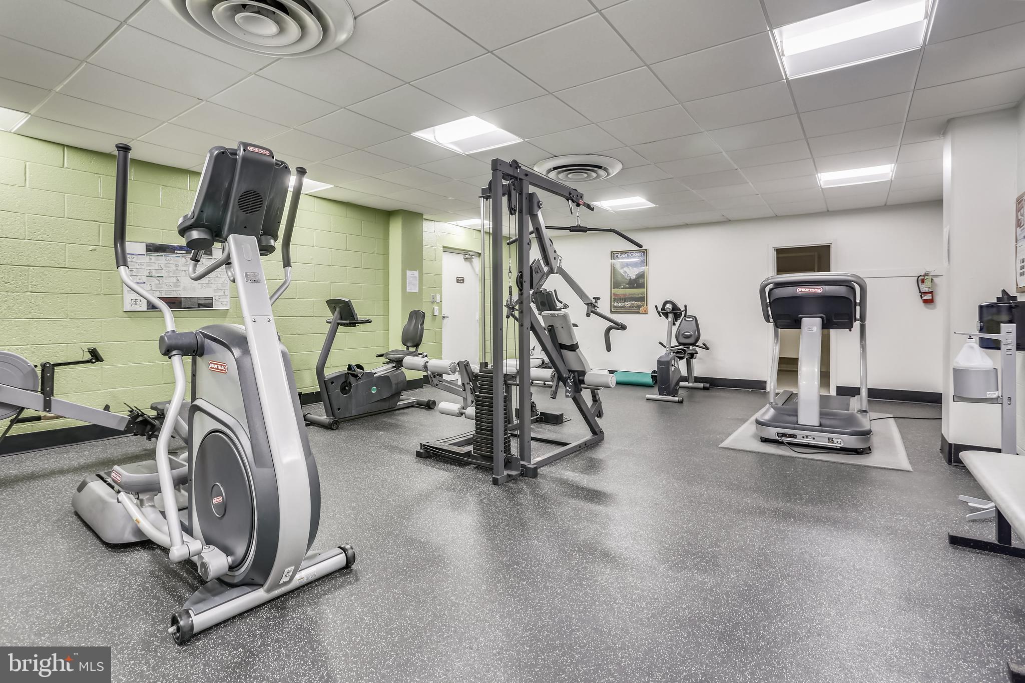 RIVERIA OF CHEVY CHASE - Residential Lease