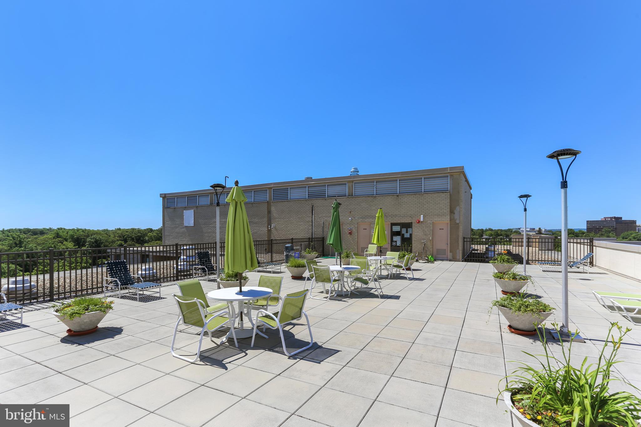 RIVERIA OF CHEVY CHASE - Residential Lease