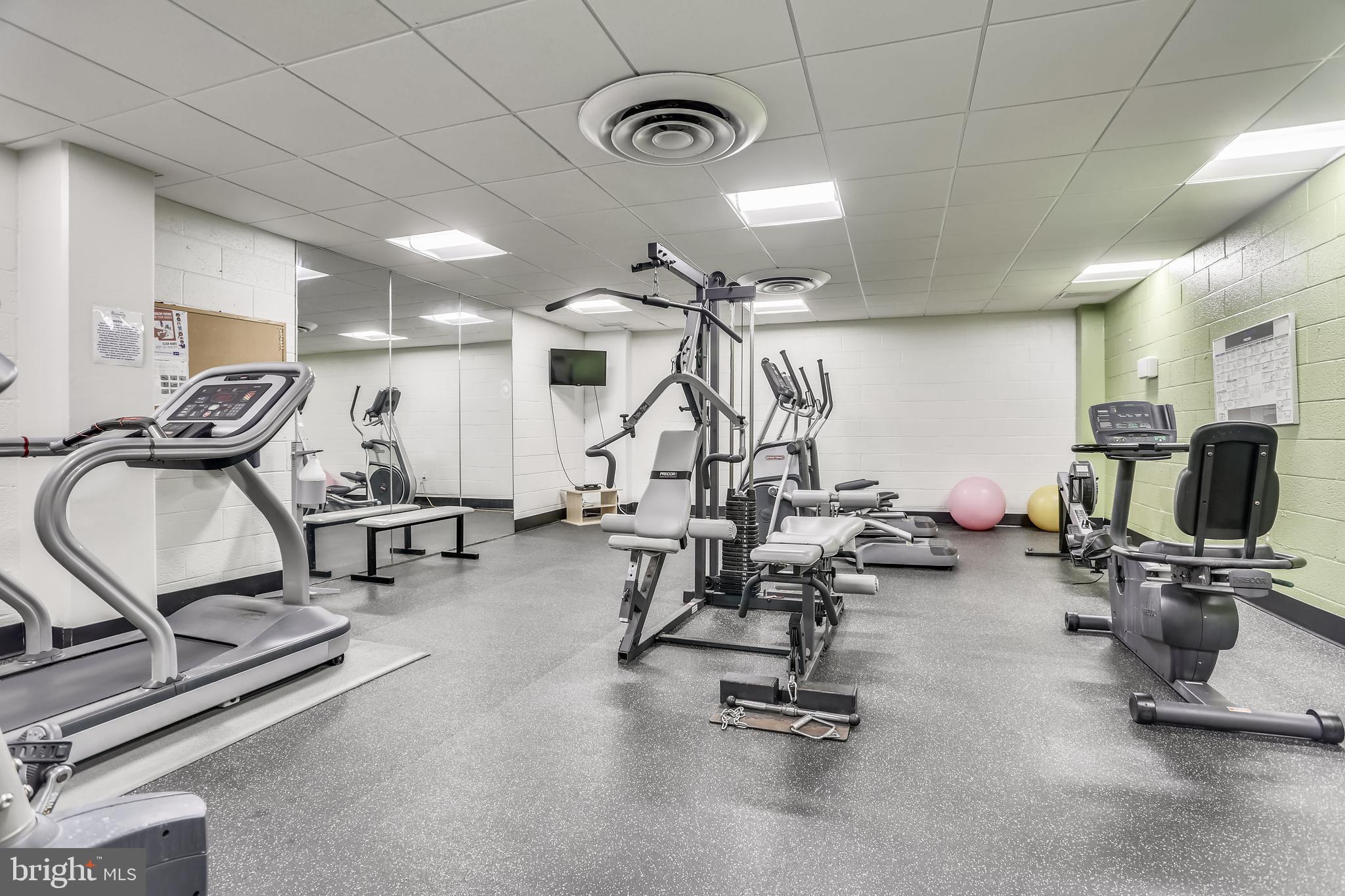 RIVERIA OF CHEVY CHASE - Residential Lease