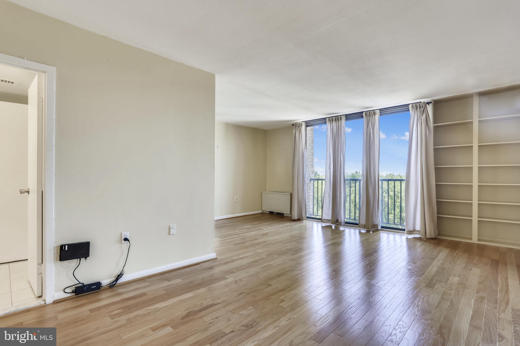 RIVERIA OF CHEVY CHASE - Residential Lease