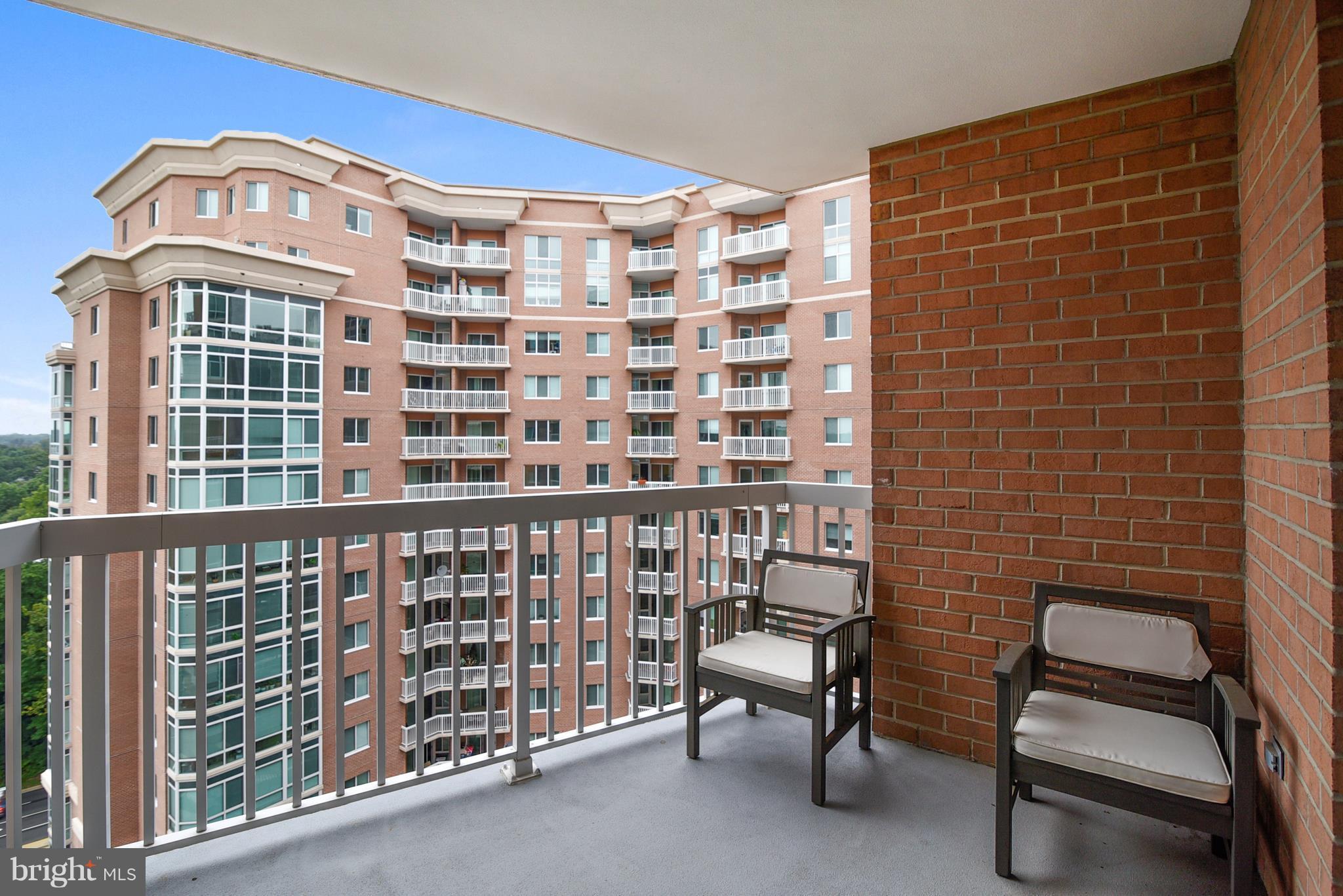 NORTHAMPTON PLACE - Residential