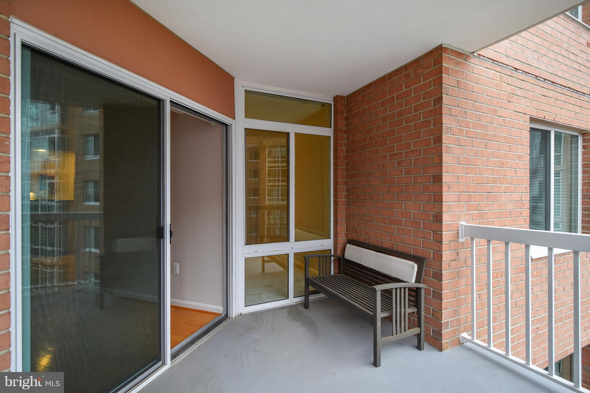 NORTHAMPTON PLACE - Residential