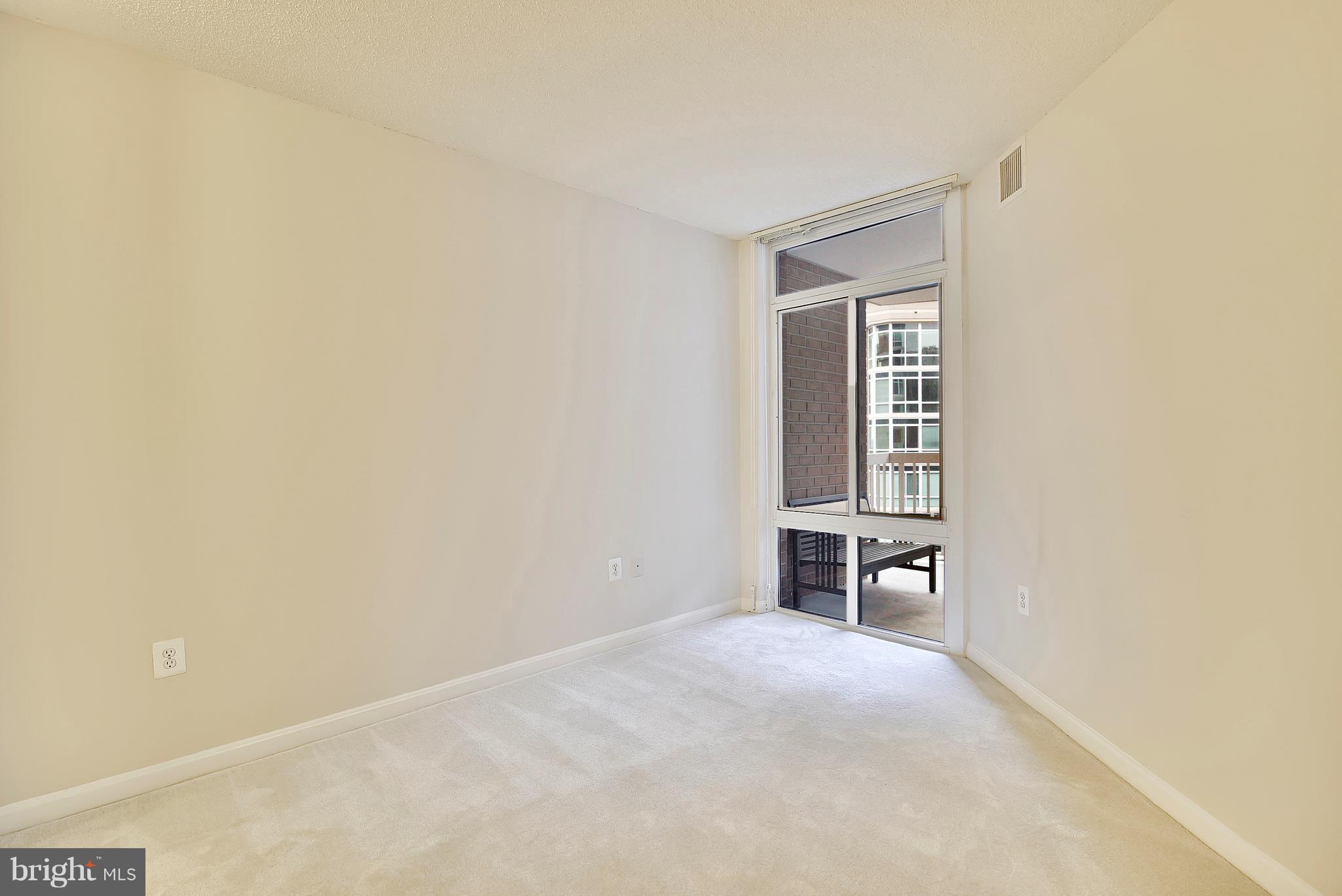 NORTHAMPTON PLACE - Residential