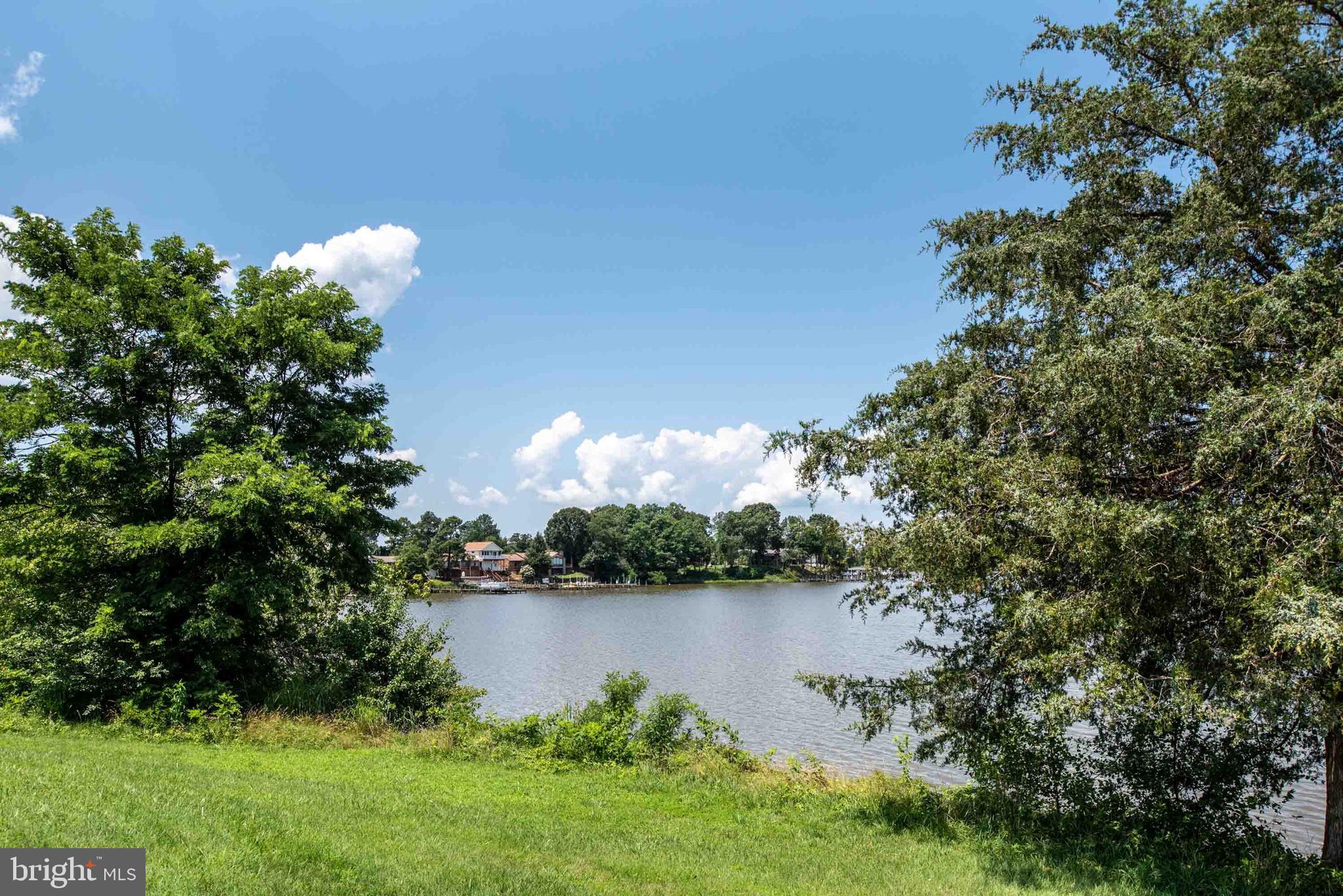 PLACID BAY ESTATES - Residential