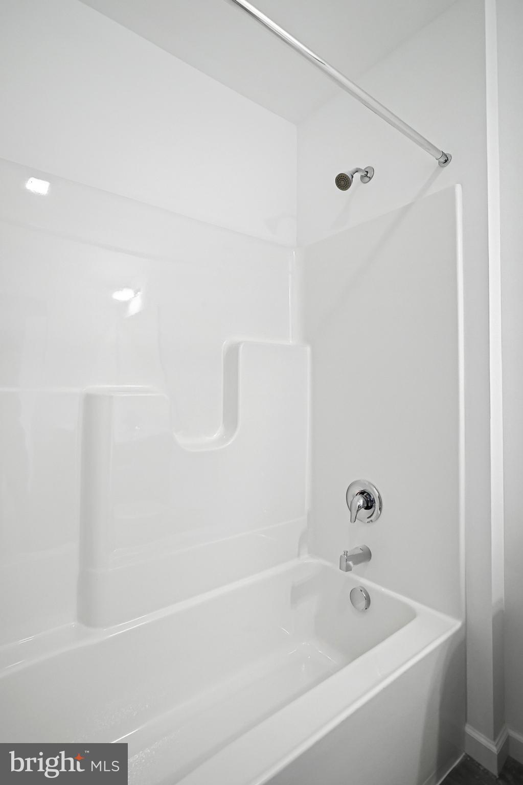 STONE MILL ESTATES - Residential