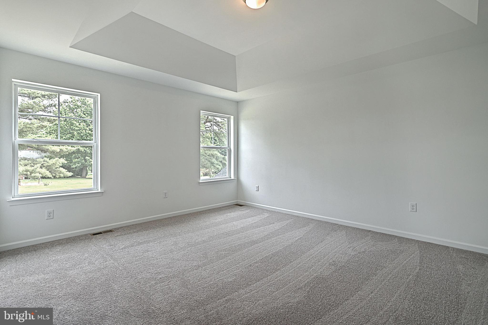 STONE MILL ESTATES - Residential