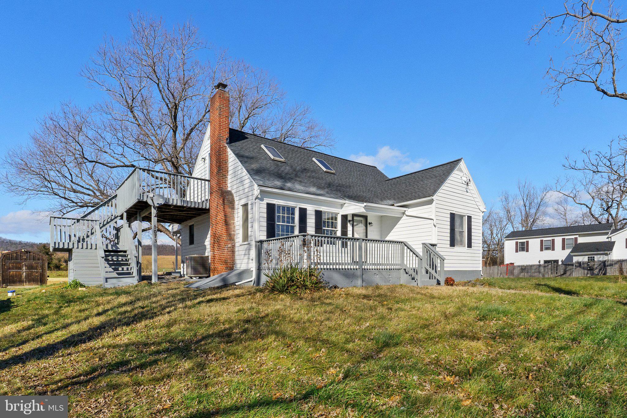 5073 JOHN MARSHALL HIGHWAY