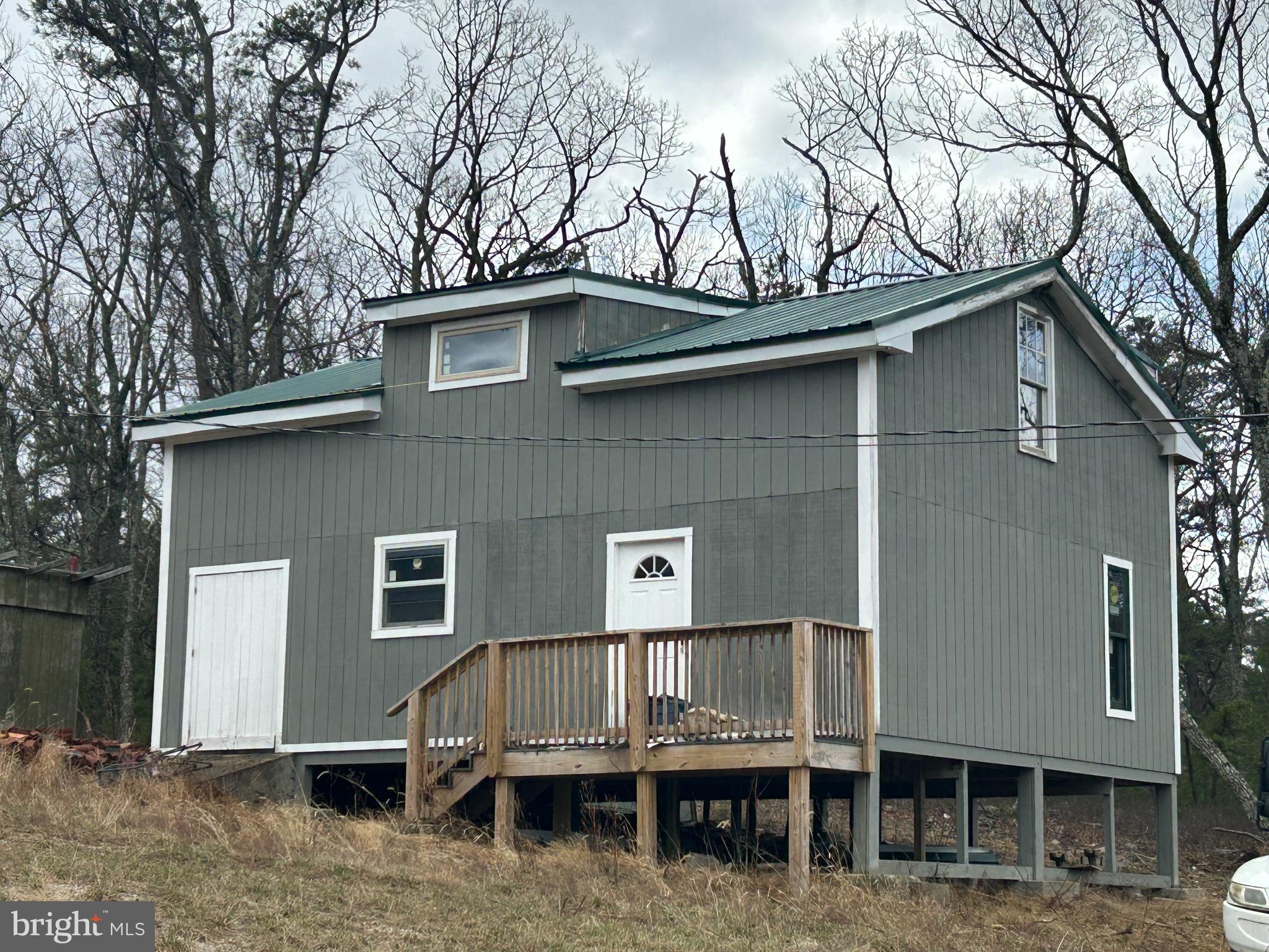 PINE RDG RANCHETTS - Residential