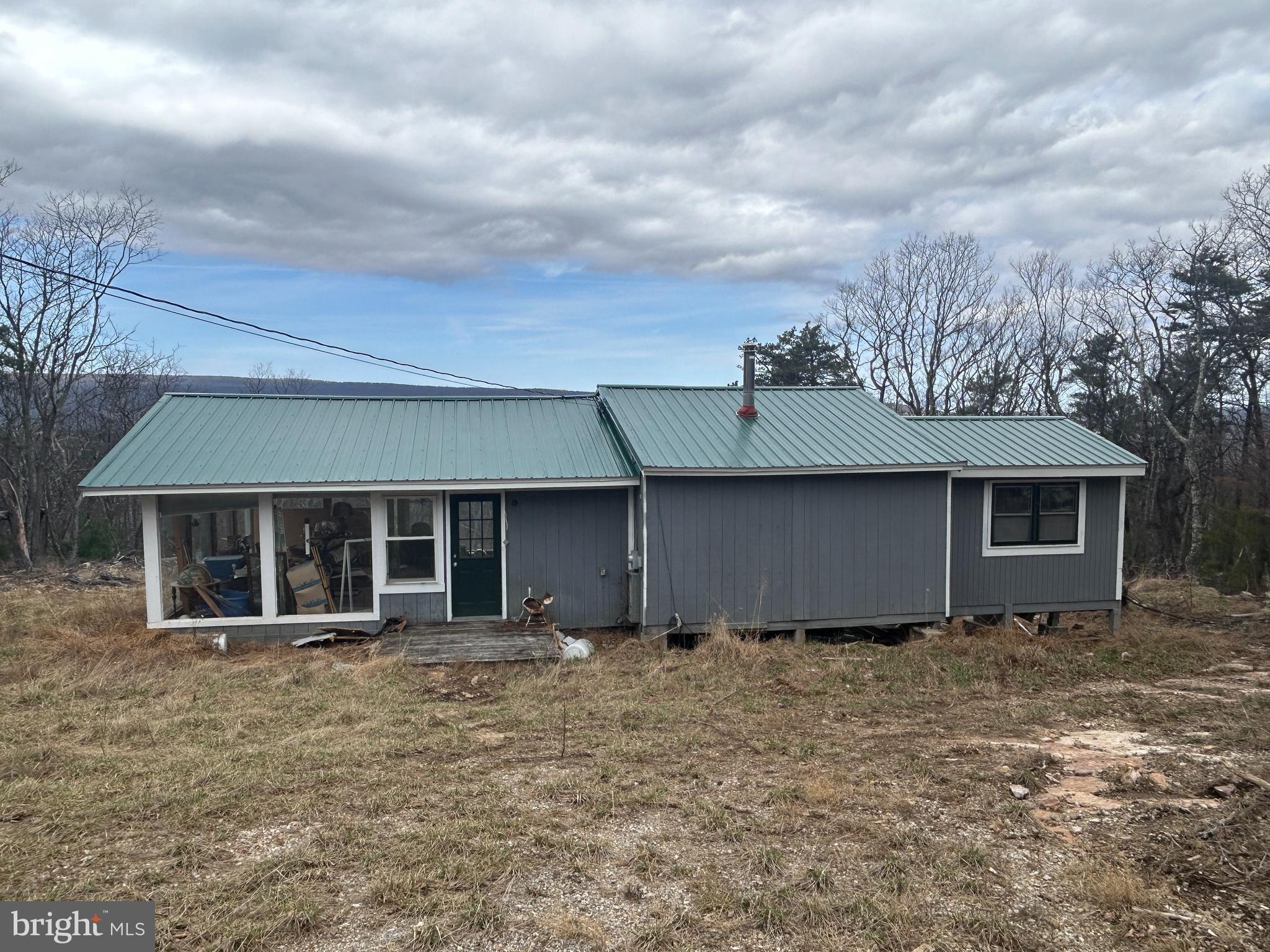 121 SCOTCH PINE LANE