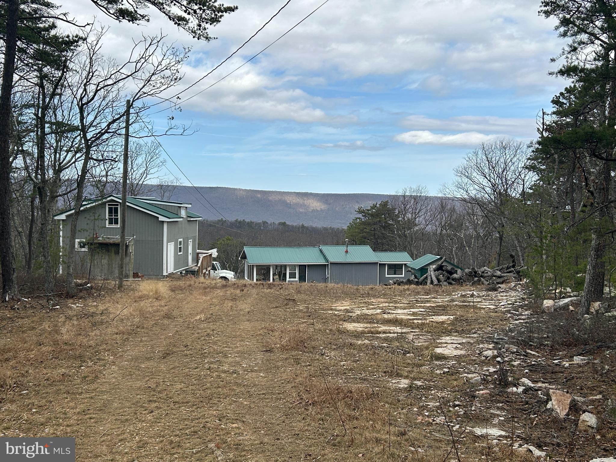 121 SCOTCH PINE LANE