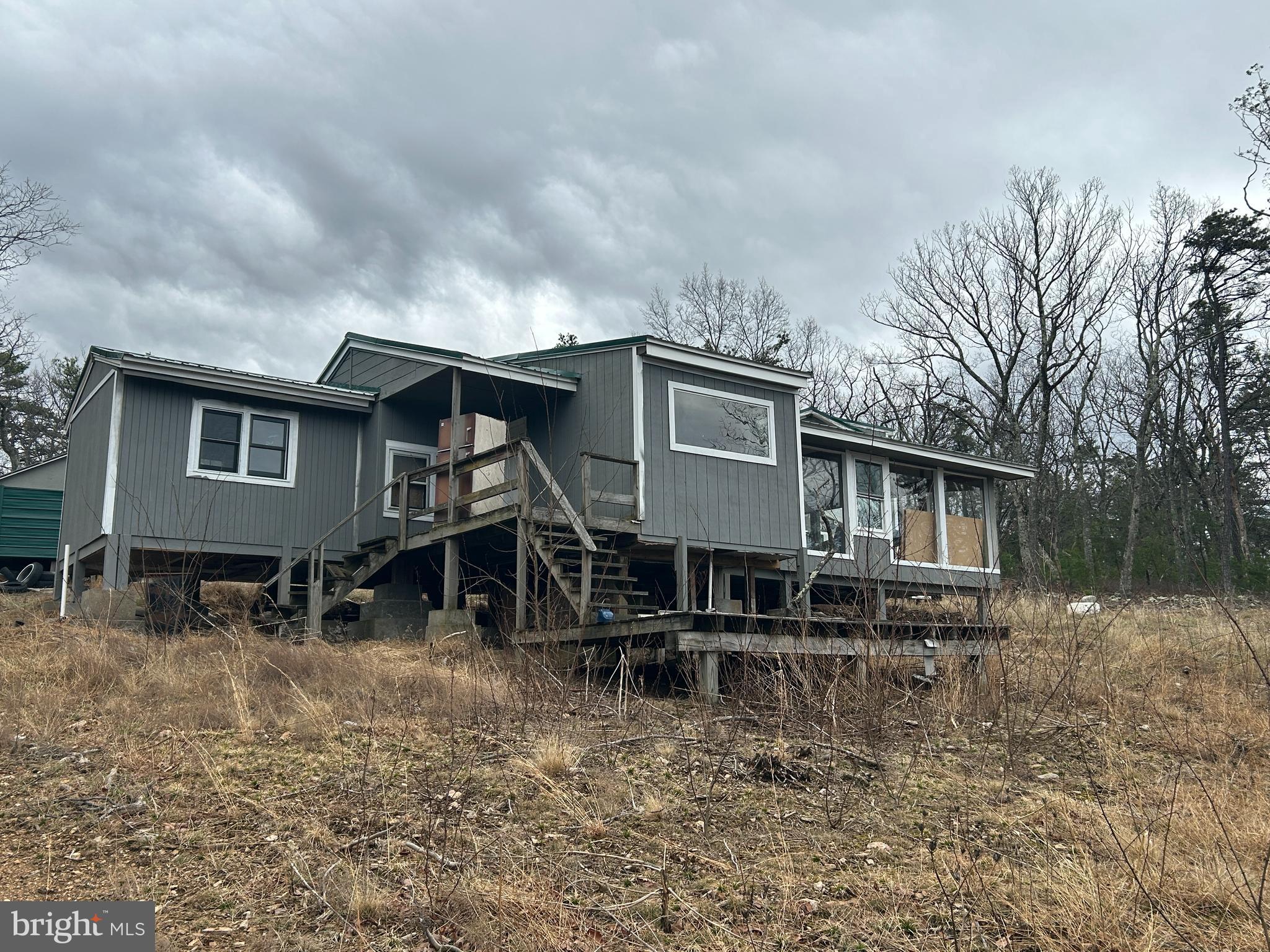 121 SCOTCH PINE LANE