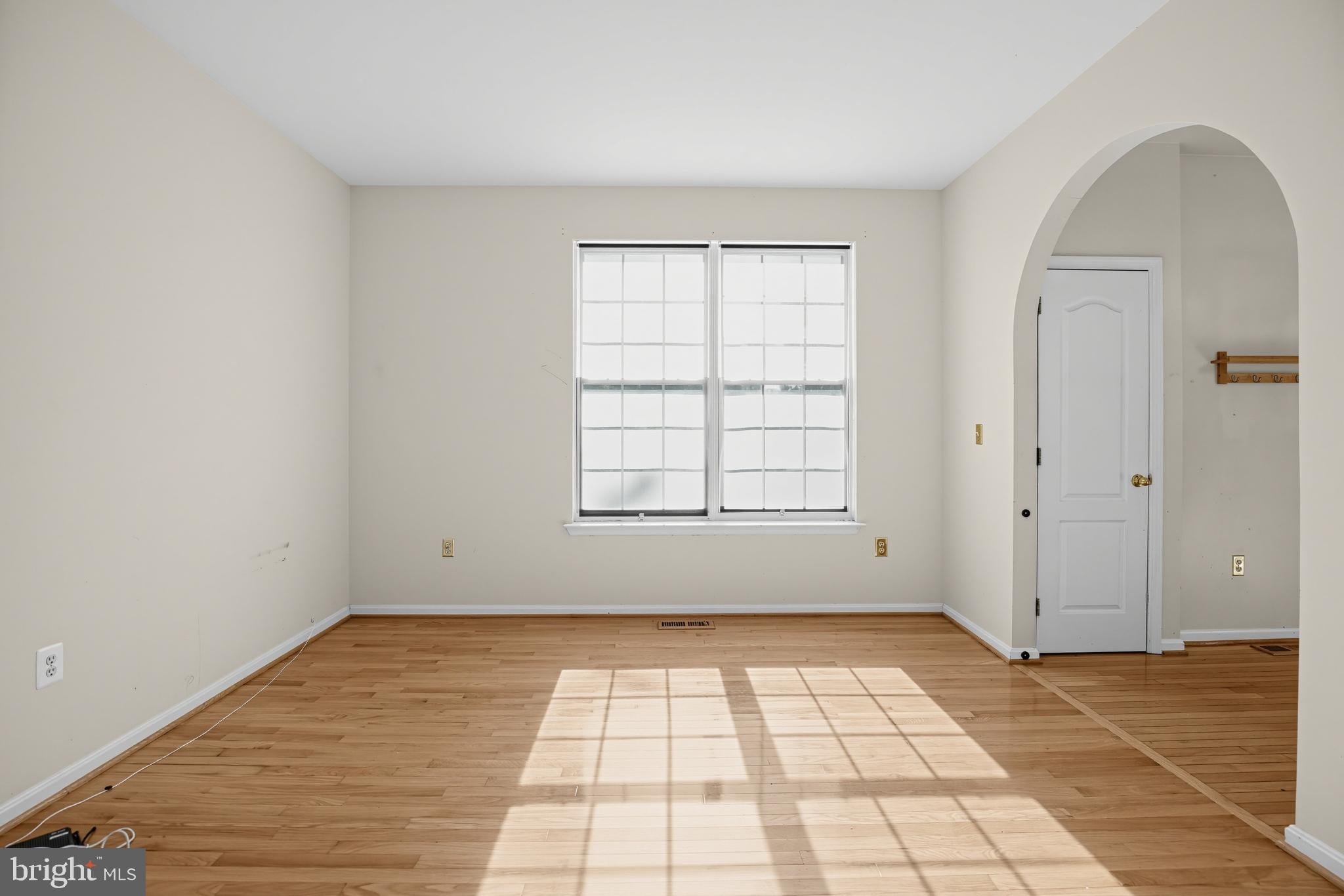 2304 LEYTON COURT