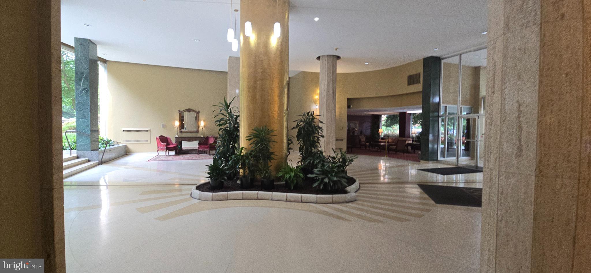 ELKINS PARK - Residential