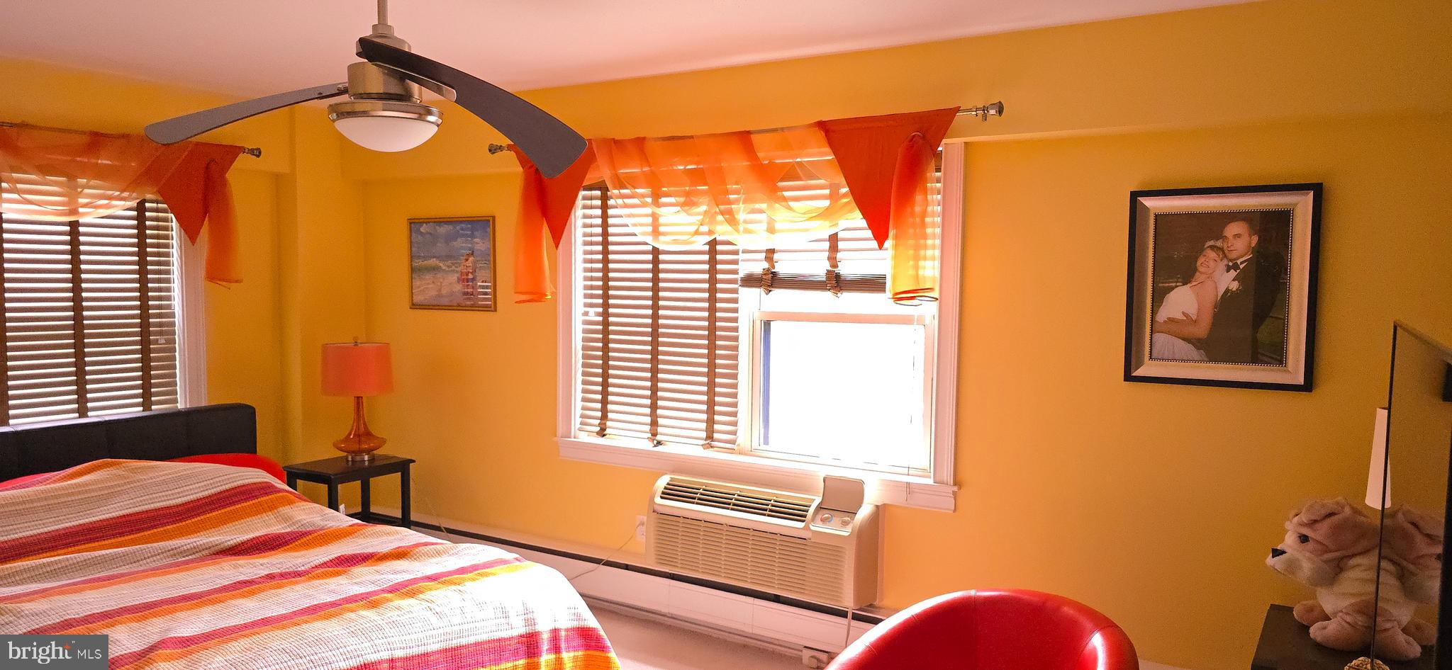 ELKINS PARK - Residential