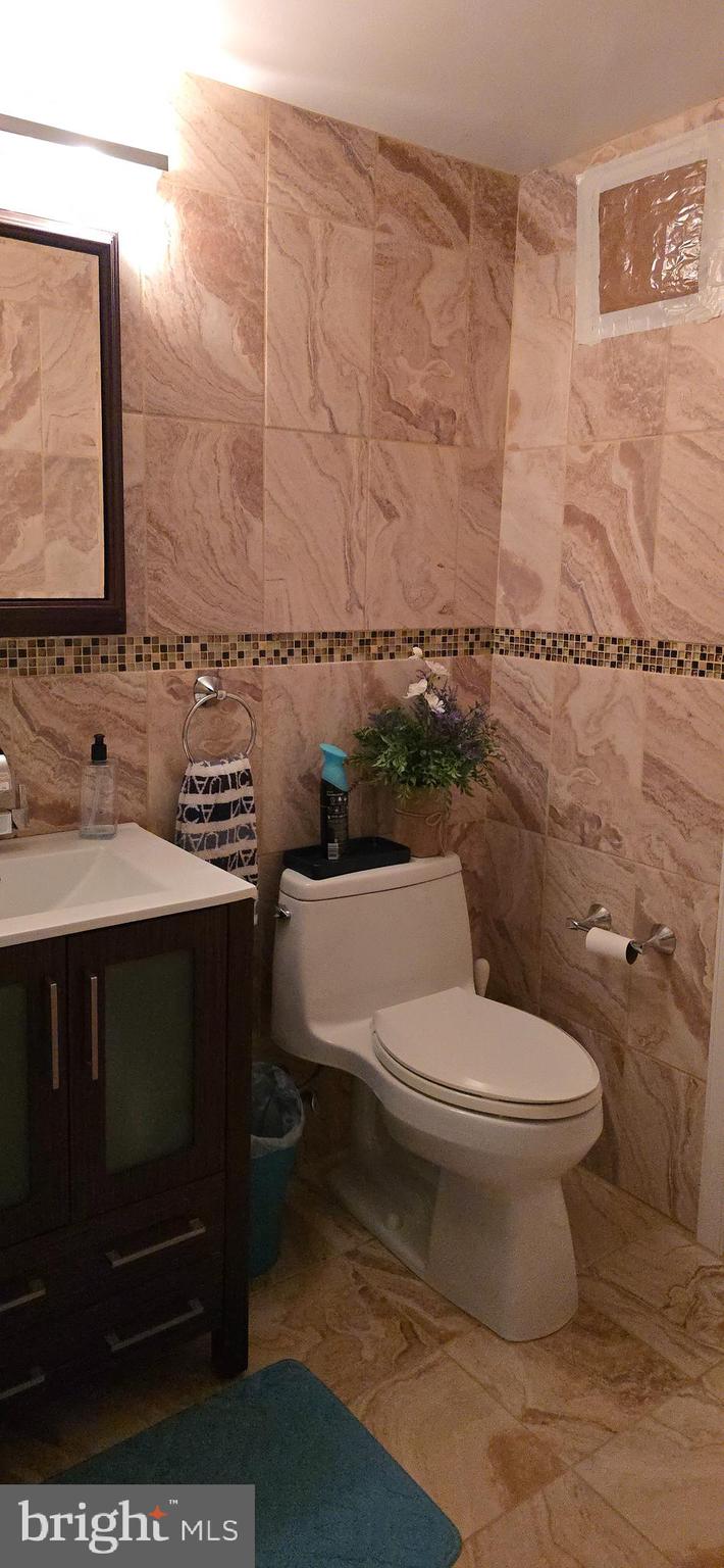 ELKINS PARK - Residential