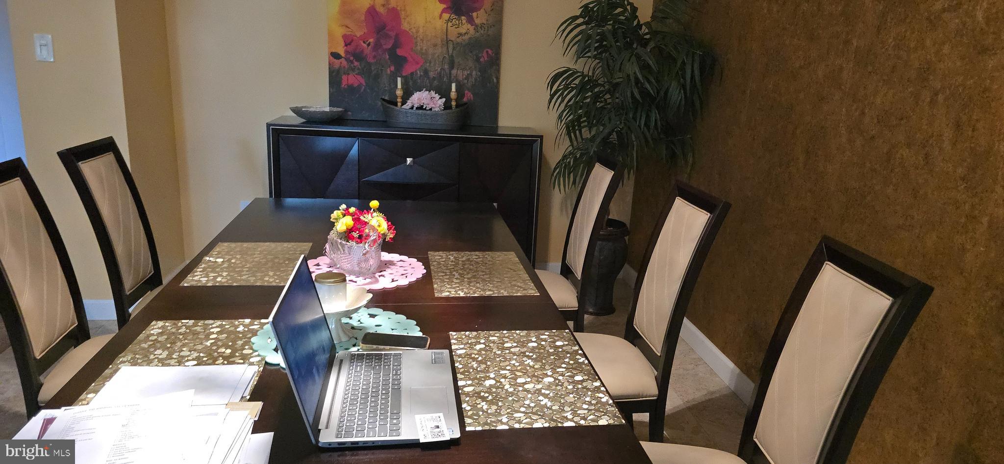 ELKINS PARK - Residential