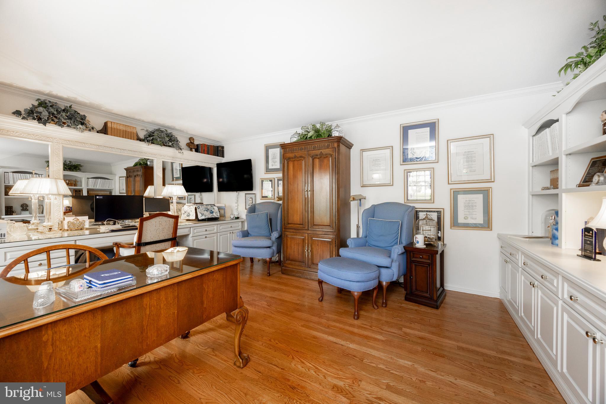 RADLEY RUN - Residential