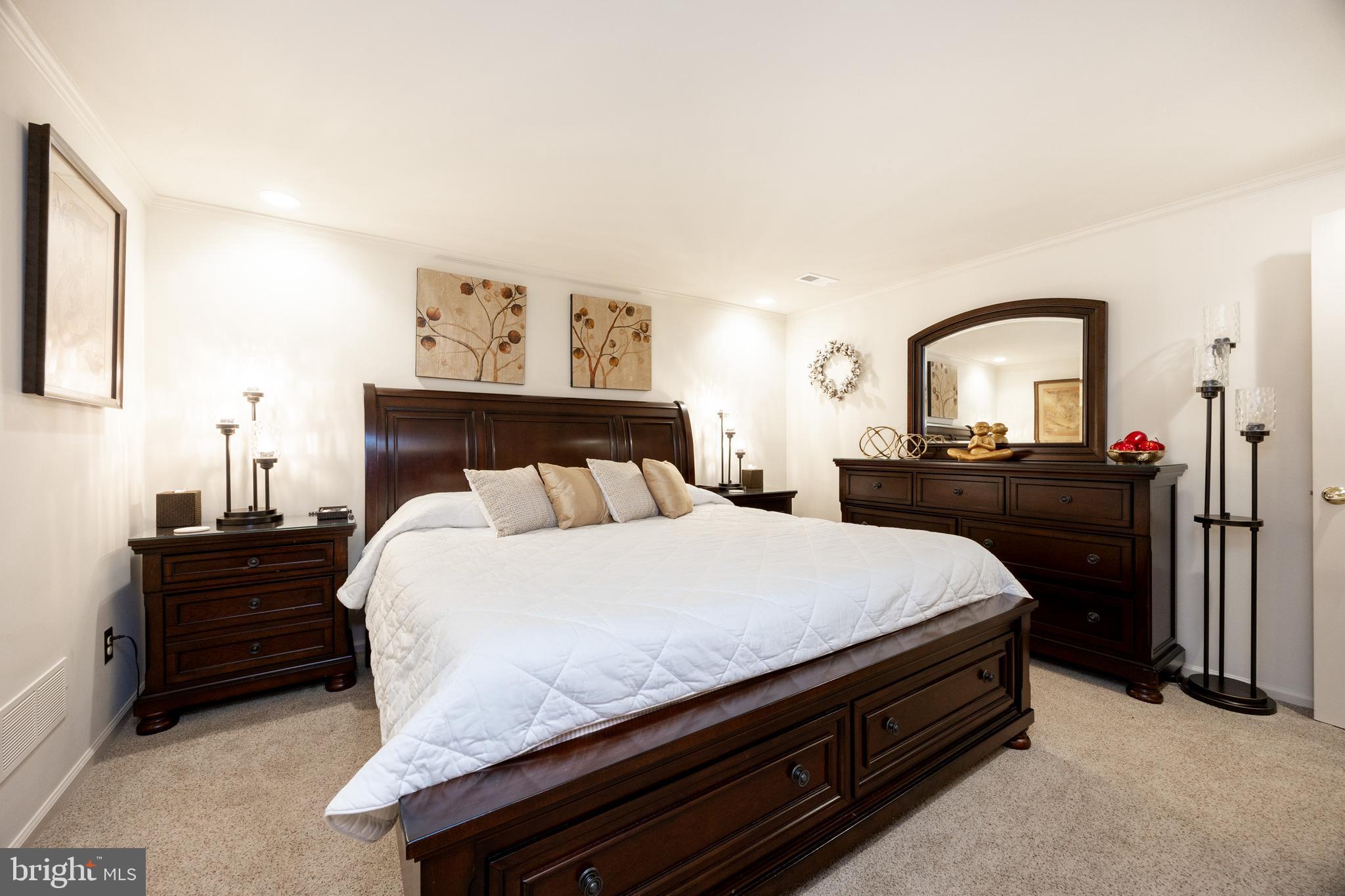 RADLEY RUN - Residential